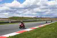 cadwell-no-limits-trackday;cadwell-park;cadwell-park-photographs;cadwell-trackday-photographs;enduro-digital-images;event-digital-images;eventdigitalimages;navarra;no-limits-trackdays;peter-wileman-photography;racing-digital-images;trackday-digital-images;trackday-photos